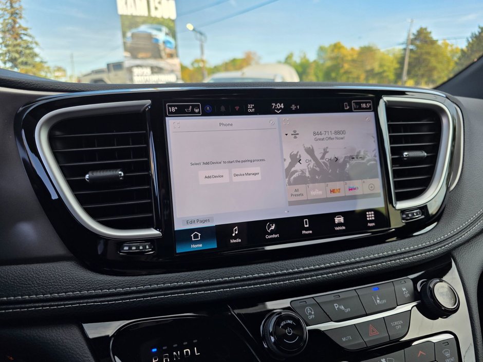 Chrysler PACIFICA SELECT AWD 2026