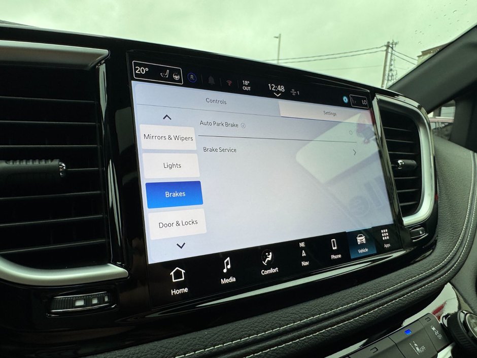 Chrysler PACIFICA LIMITED AWD 2026