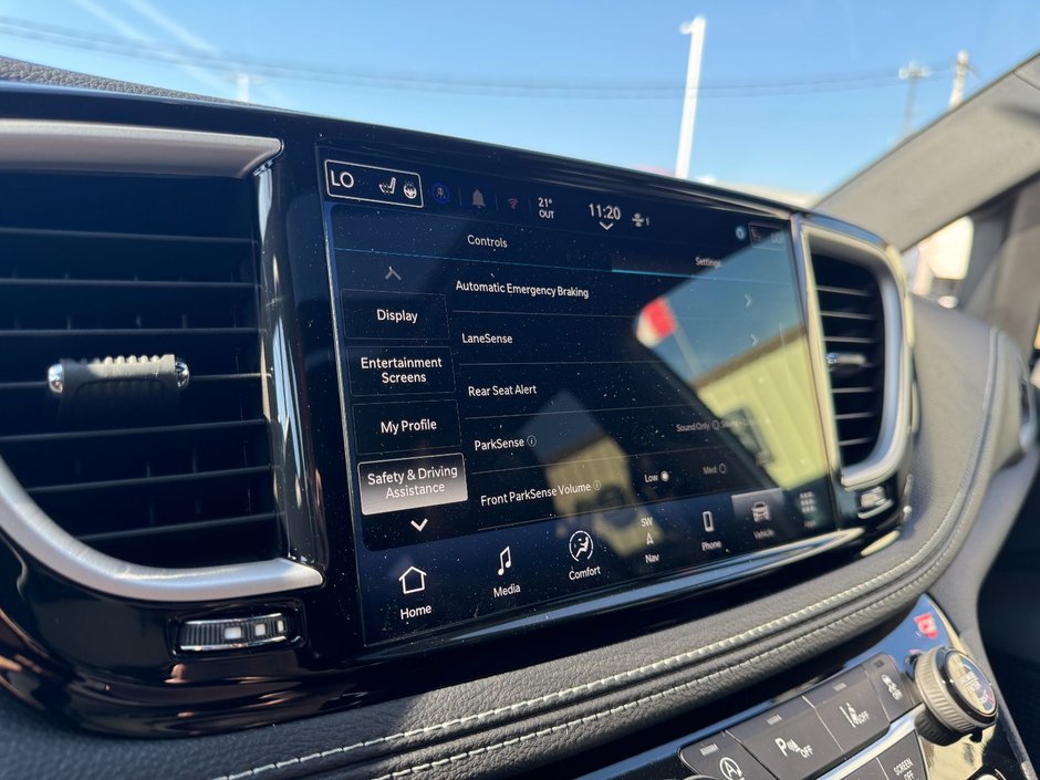 Chrysler PACIFICA SELECT AWD 2026