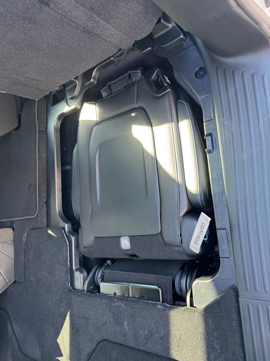 Chrysler PACIFICA SELECT AWD 2026