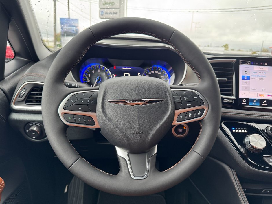 2026 Chrysler Pacifica PINNACLE