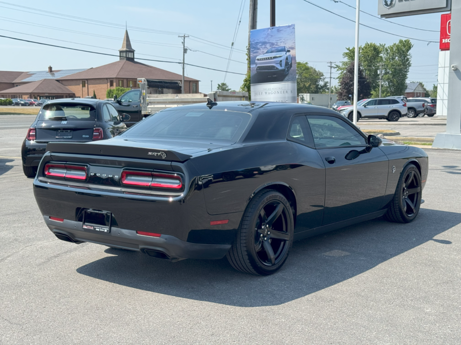 Dodge Challenger SRT Hellcat 2020 SRT Hellcat / 6.2L HEMI