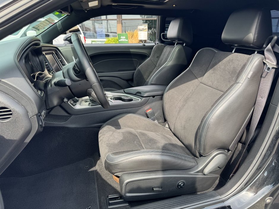 2021 Dodge Challenger R/T R/T / Sunroof / Alpine Audio / Leather Seats