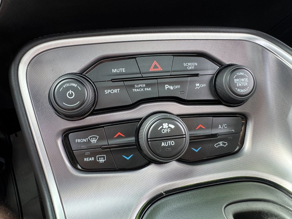 2021 Dodge Challenger R/T R/T / Sunroof / Alpine Audio / Leather Seats