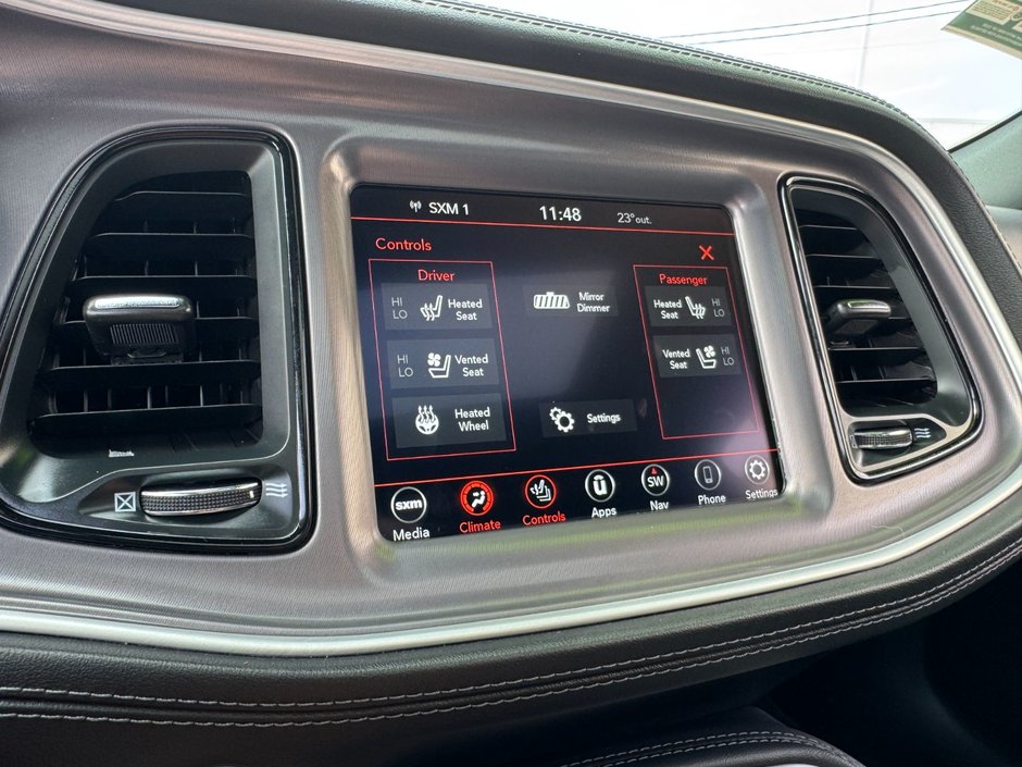 2021 Dodge Challenger R/T R/T / Sunroof / Alpine Audio / Leather Seats
