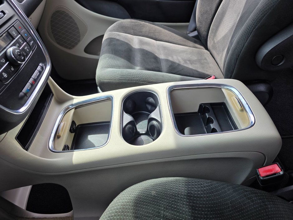 2016 Dodge Grand Caravan Crew