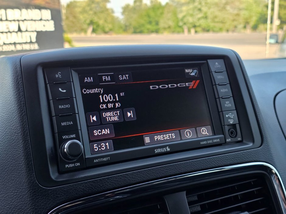 Dodge Grand Caravan Premium Plus 2020 Premium Plus / DVD / Power Doors
