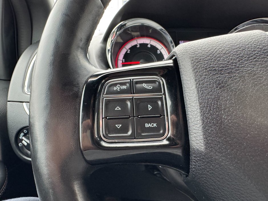 2020 Dodge Grand Caravan Premium Plus Premium Plus / DVD Video