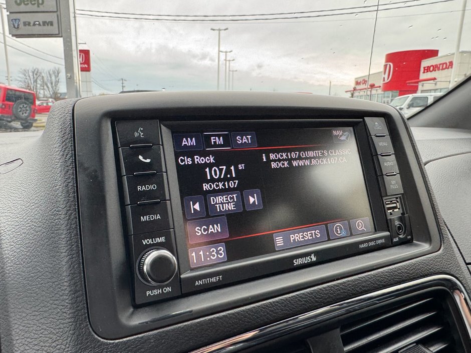 2020 Dodge Grand Caravan Premium Plus Premium Plus / DVD Video