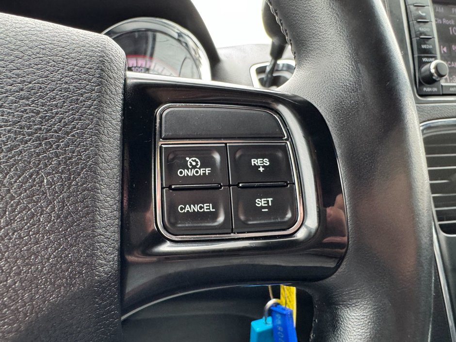 2020 Dodge Grand Caravan Premium Plus Premium Plus / DVD Video