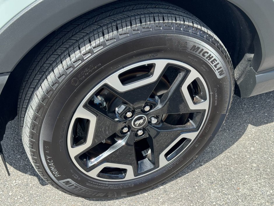 2023 Ford BRONCO SPORT Outer Banks Outer Banks / Heated Seats