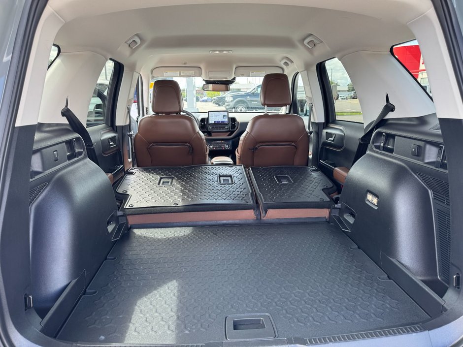 2023 Ford BRONCO SPORT Outer Banks Outer Banks / Heated Seats