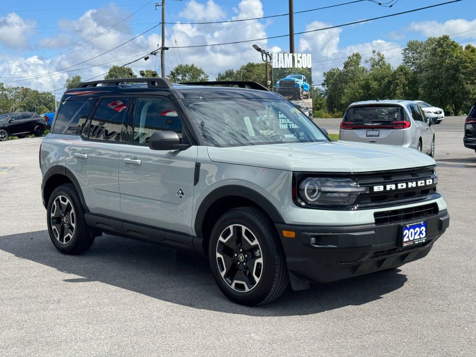 2023 Ford BRONCO SPORT Outer Banks Outer Banks / Heated Seats