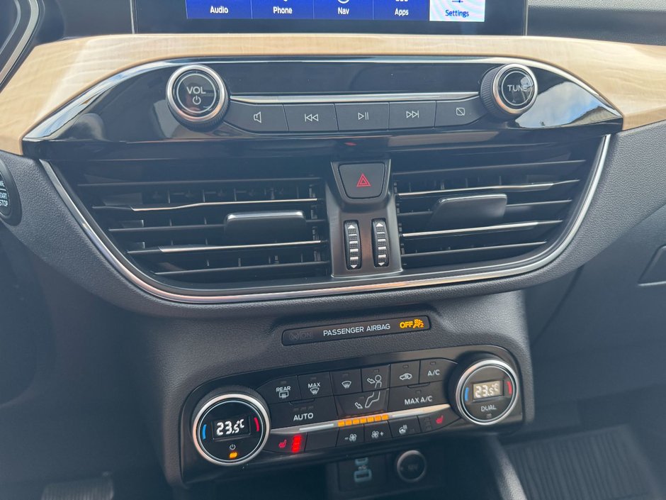 Ford Escape Titanium 2021-23