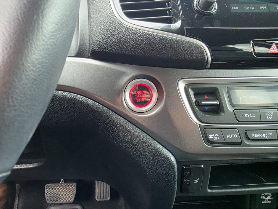 2022 Honda Pilot EX-L EX-L / Moonroof / 3rd row seats
