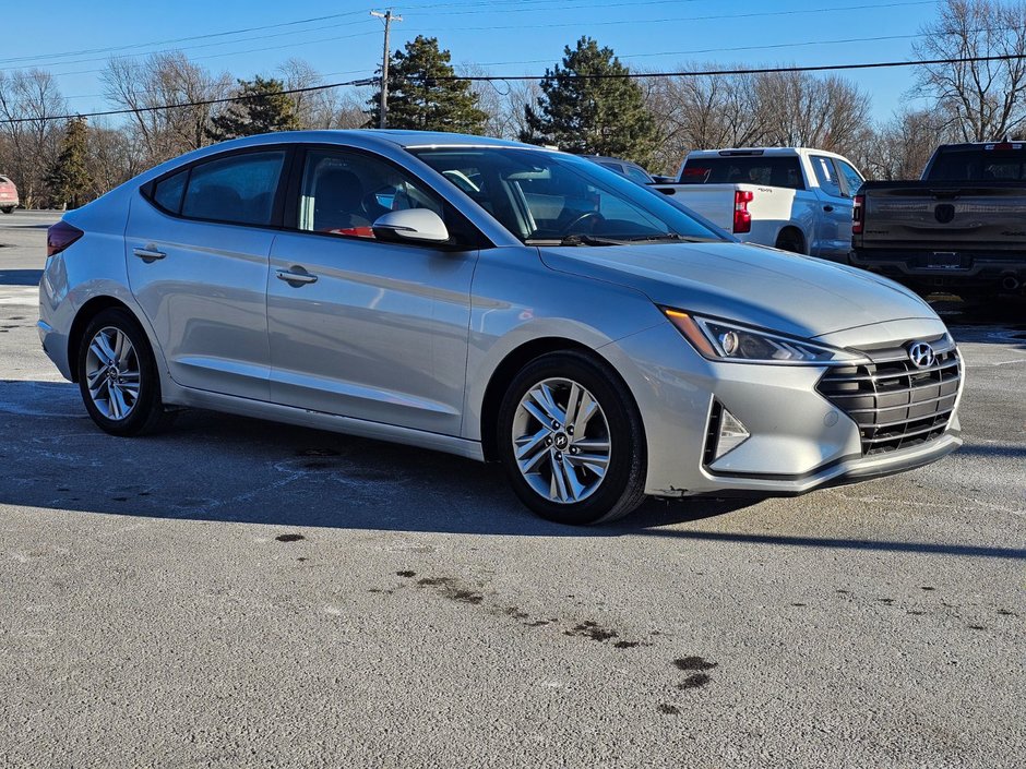 Hyundai Elantra Preferred 2019-2