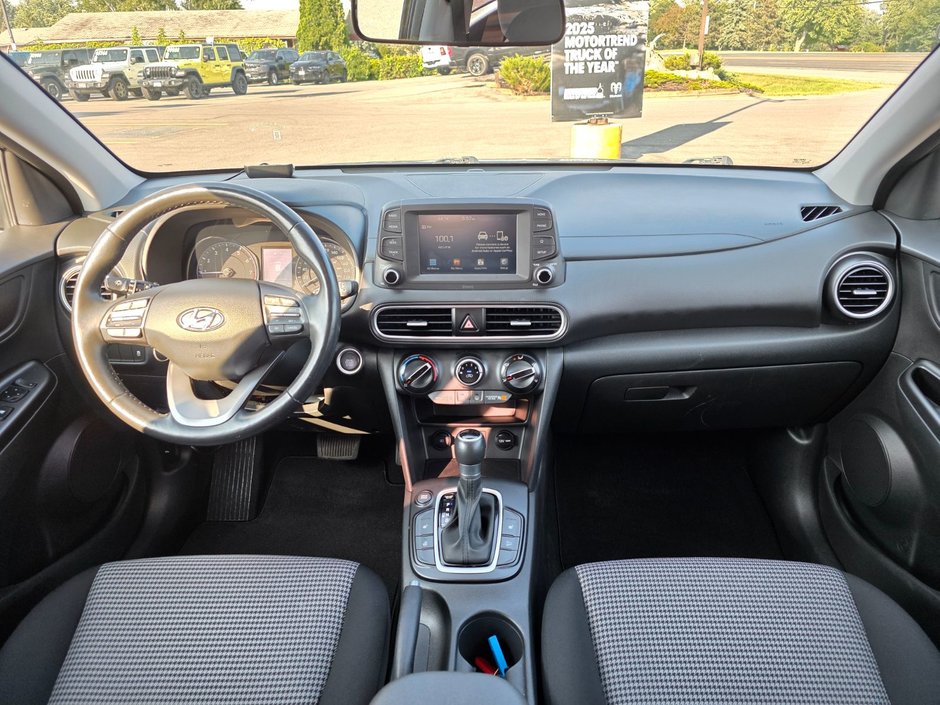 Hyundai Kona 2.0L Preferred 2019 2.0L Preferred / Heated Seats and Steering / Heads