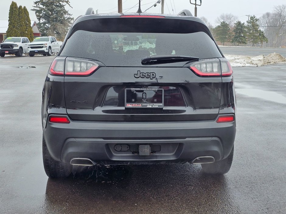 2019 Jeep Cherokee North-46