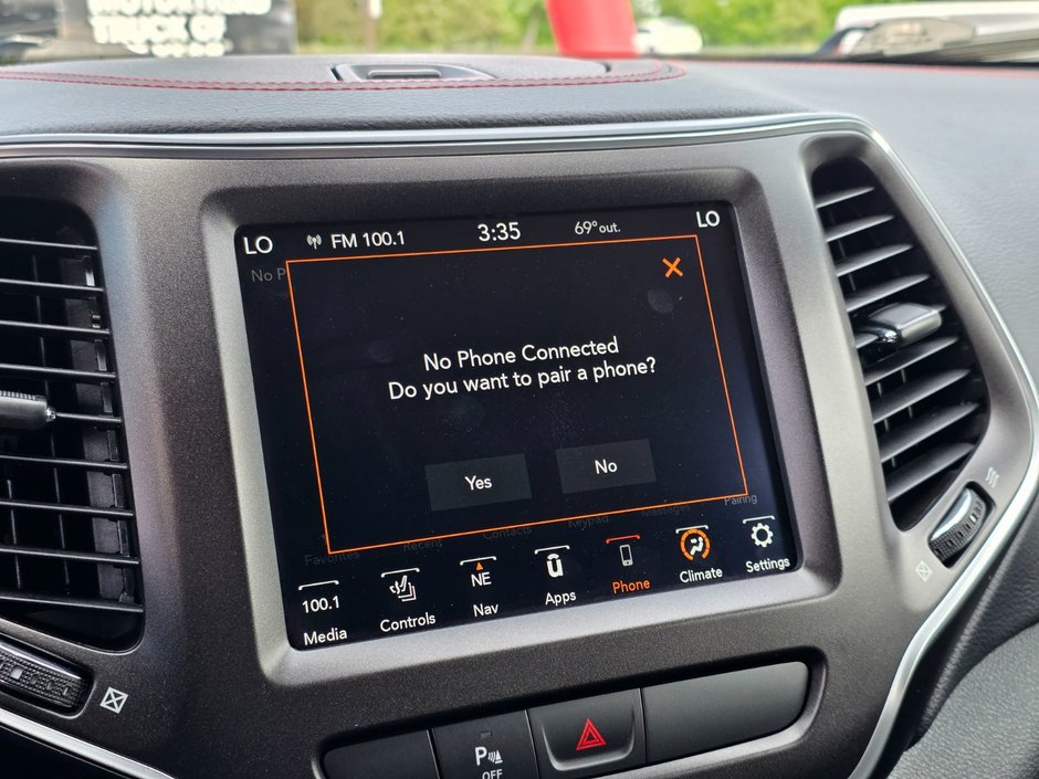 2020 Jeep Cherokee Trailhawk Elite Alpine Sound / Blind Spot Monitoring