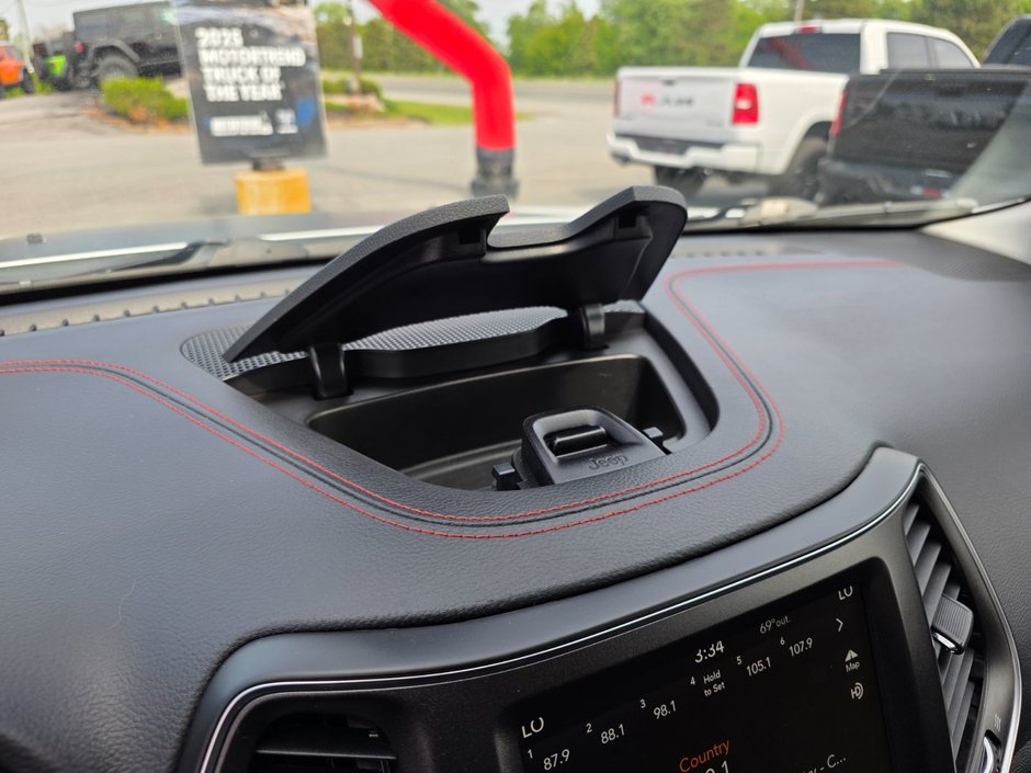 2020 Jeep Cherokee Trailhawk Elite Alpine Sound / Blind Spot Monitoring