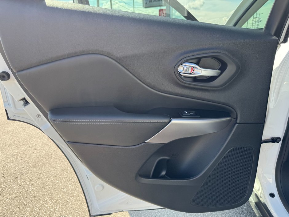 2021 Jeep Cherokee Limited Limited / Sunroof / Alpine Sound / 4x4