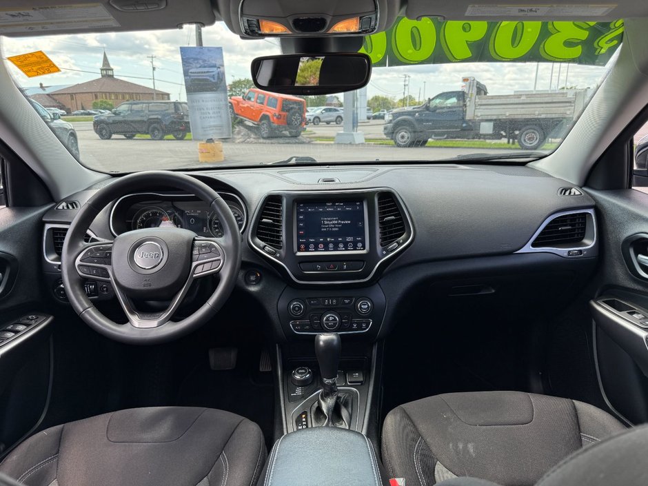 2022 Jeep Cherokee North North / Safety / Power Liftgate