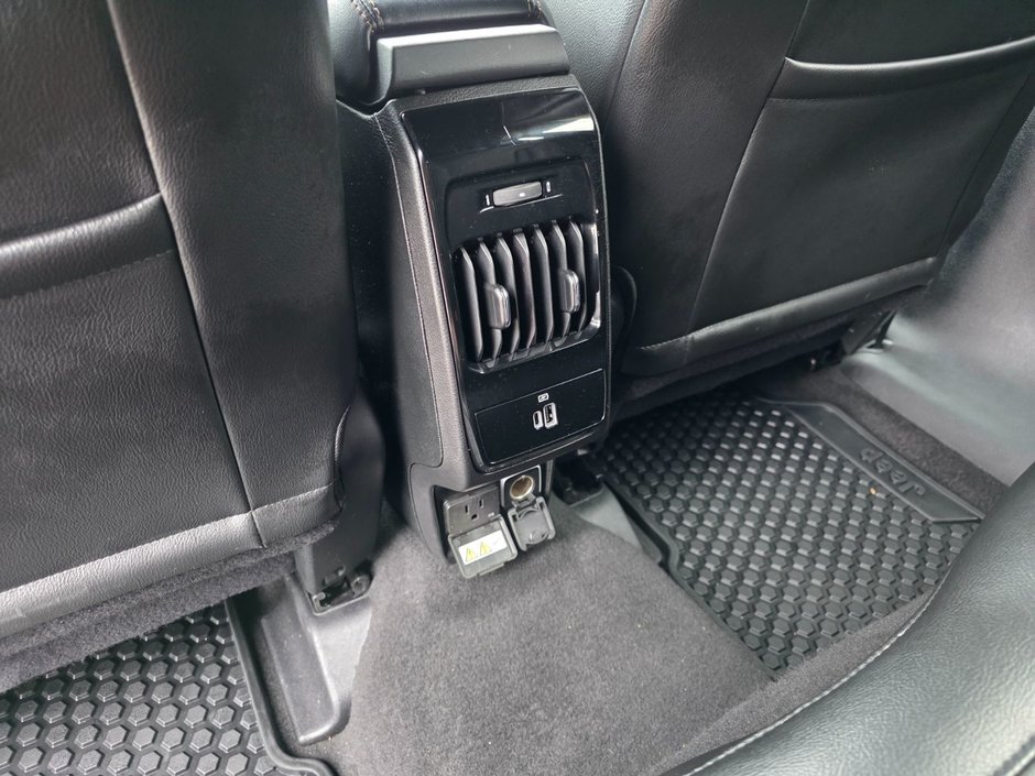 2022 Jeep Compass Limited Limited / RED Edition / Heated Seats