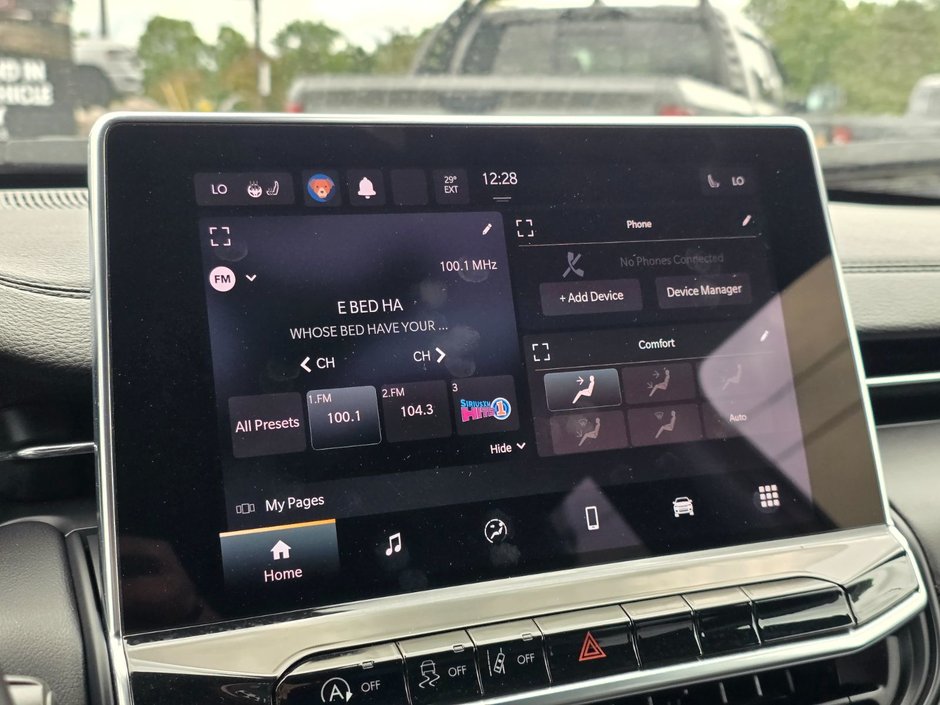 2022 Jeep Compass Limited Limited / Heated Seats and Steering