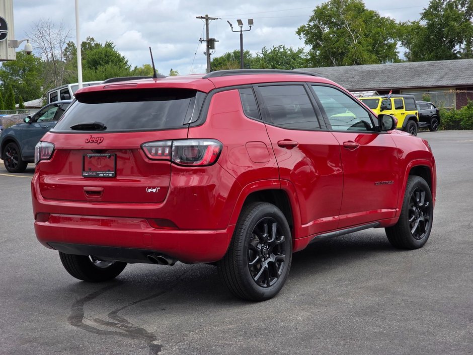 2022 Jeep Compass Limited Limited / Heated Seats and Steering