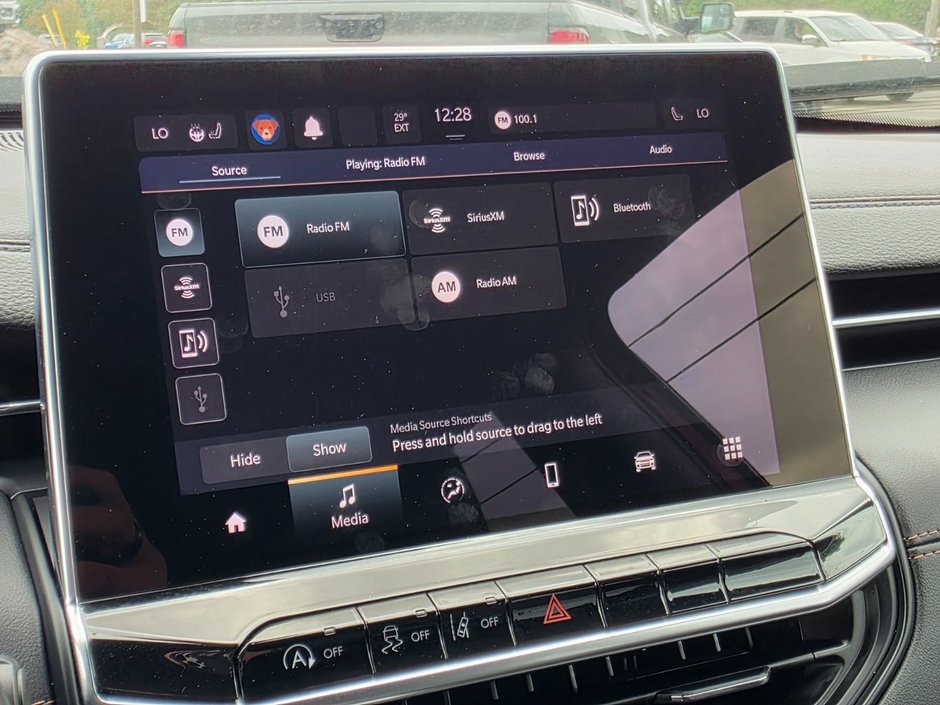 2022 Jeep Compass Limited Limited / Heated Seats and Steering