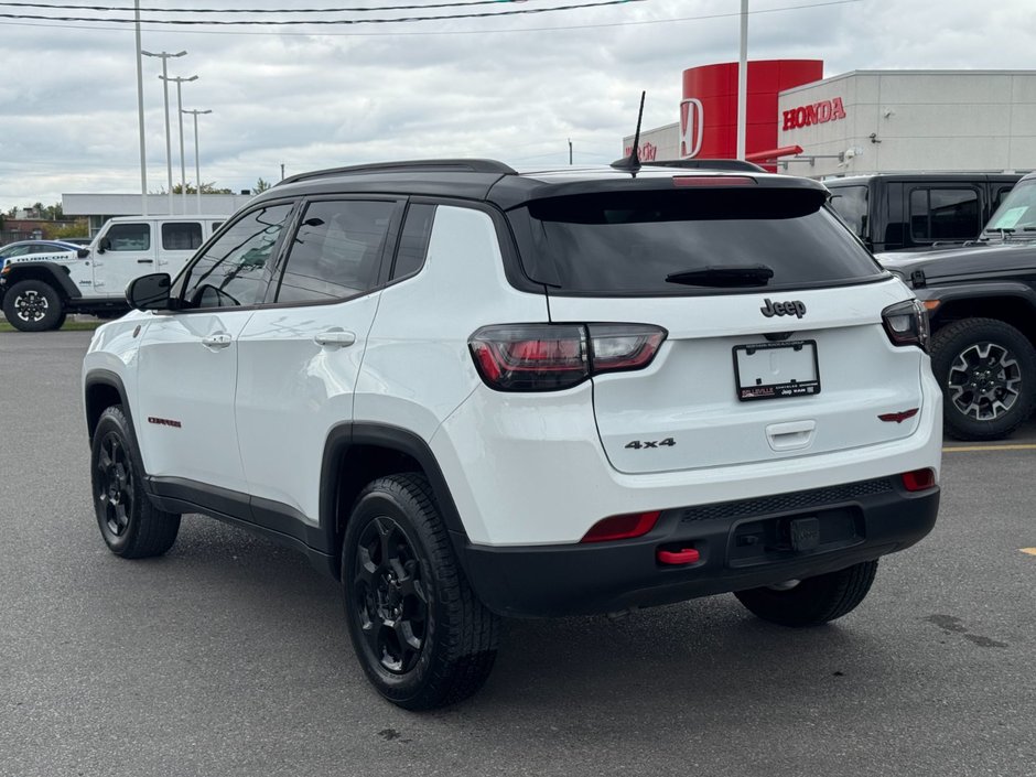 2023 Jeep Compass Trailhawk Trailhawk / Sunroof / 4x4