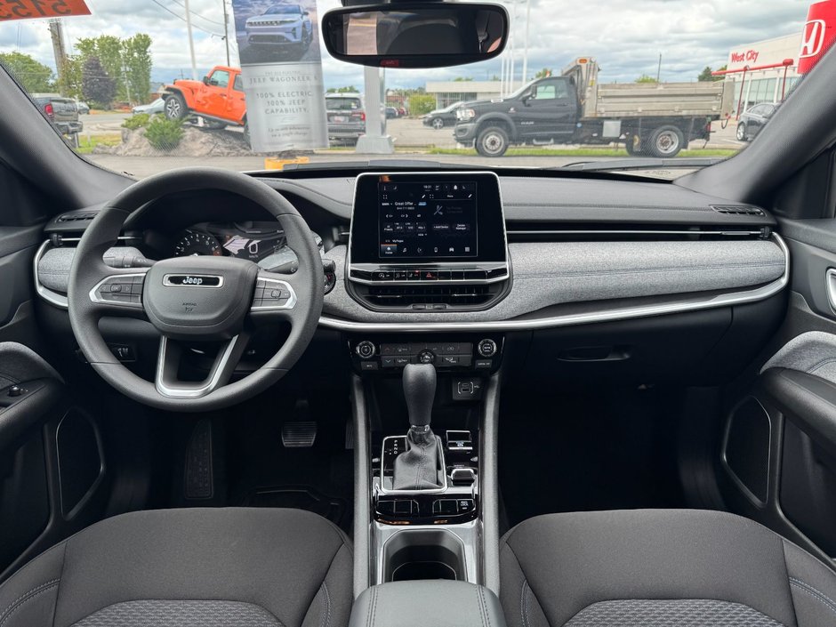 Jeep Compass SPORT 2025