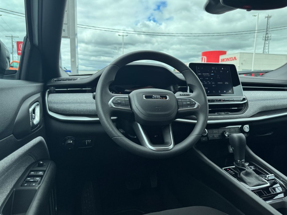 Jeep Compass SPORT 2025
