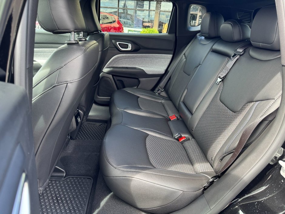 2025 Jeep Compass NORTH