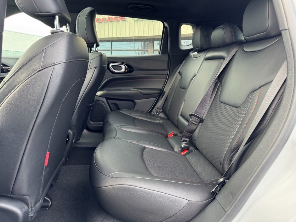 Jeep COMPASS TRAILHAWK 2026