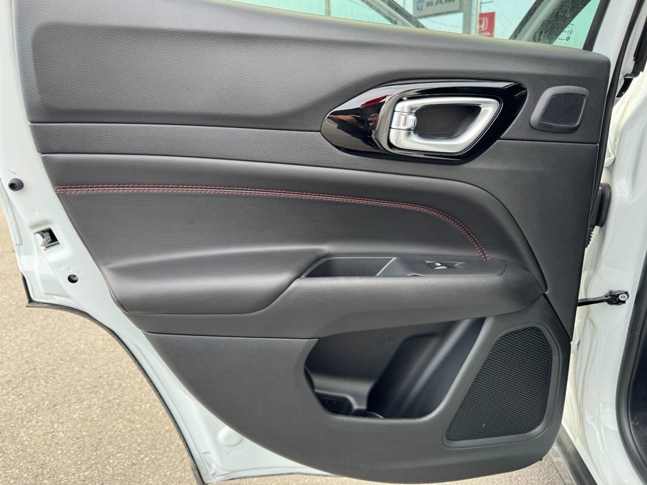 Jeep COMPASS TRAILHAWK 2026