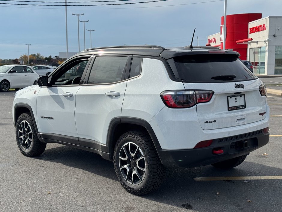 Jeep COMPASS TRAILHAWK 2026