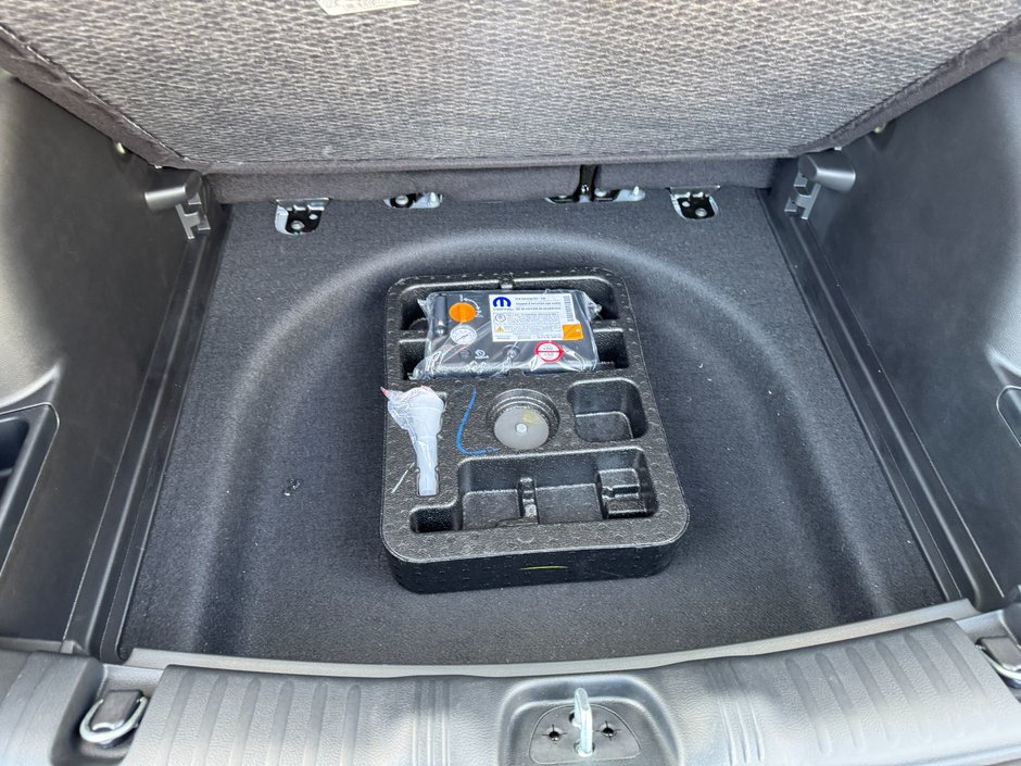 2026 Jeep COMPASS SPORT