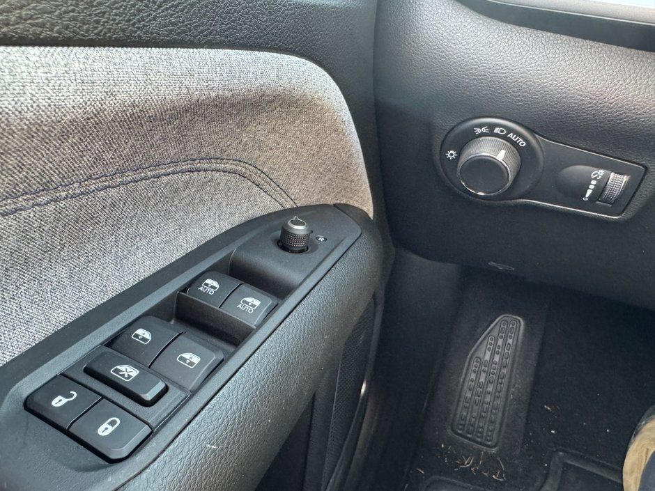 2026 Jeep COMPASS SPORT