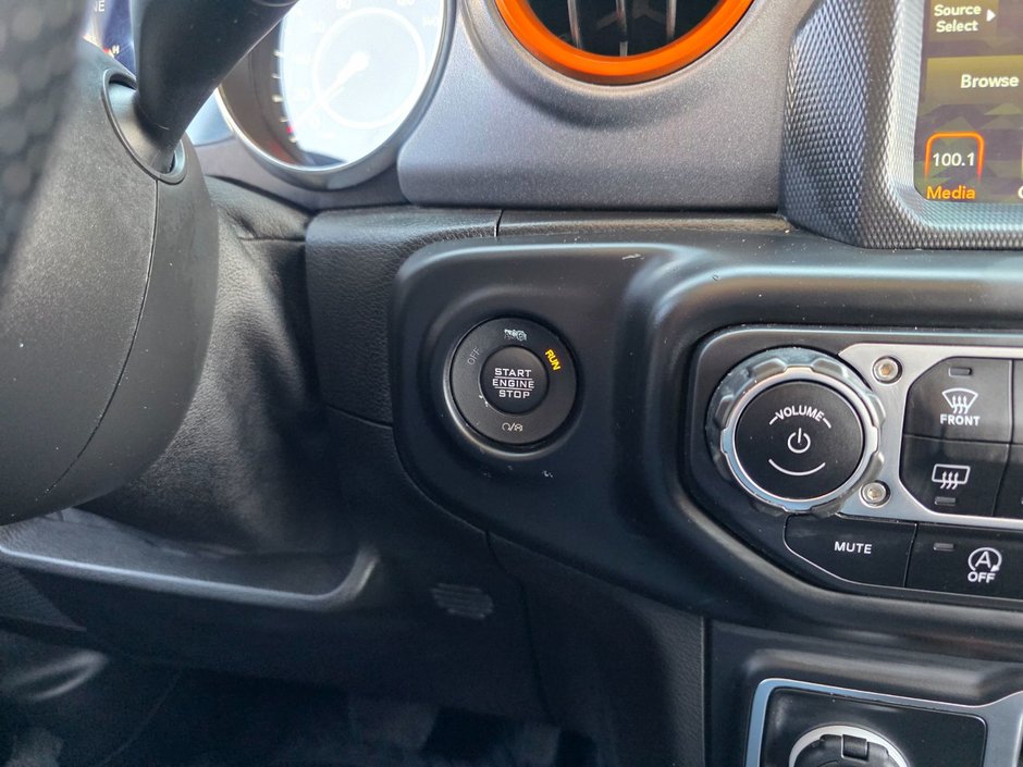 2021 Jeep Gladiator Mojave-24