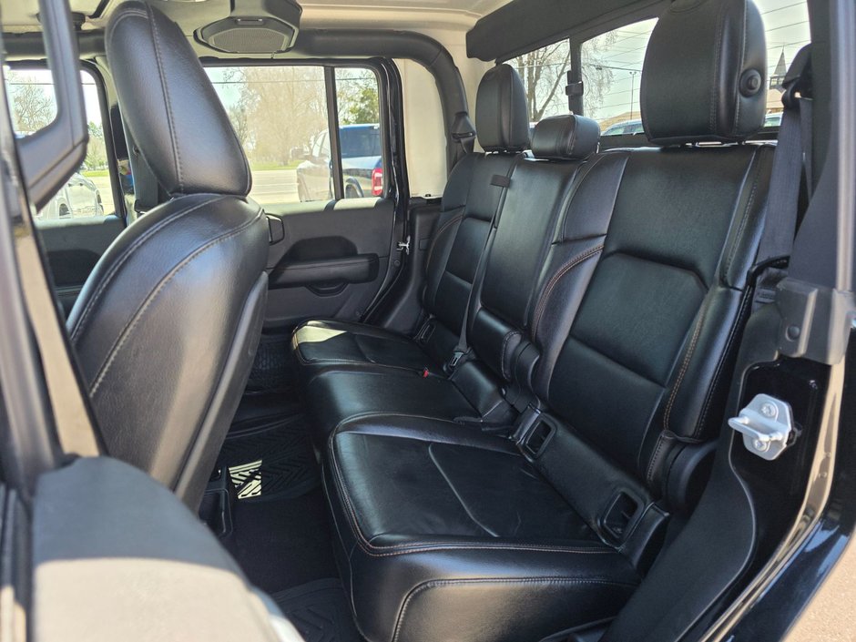 2021 Jeep Gladiator Mojave-49