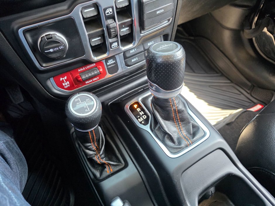 2021 Jeep Gladiator Mojave-38