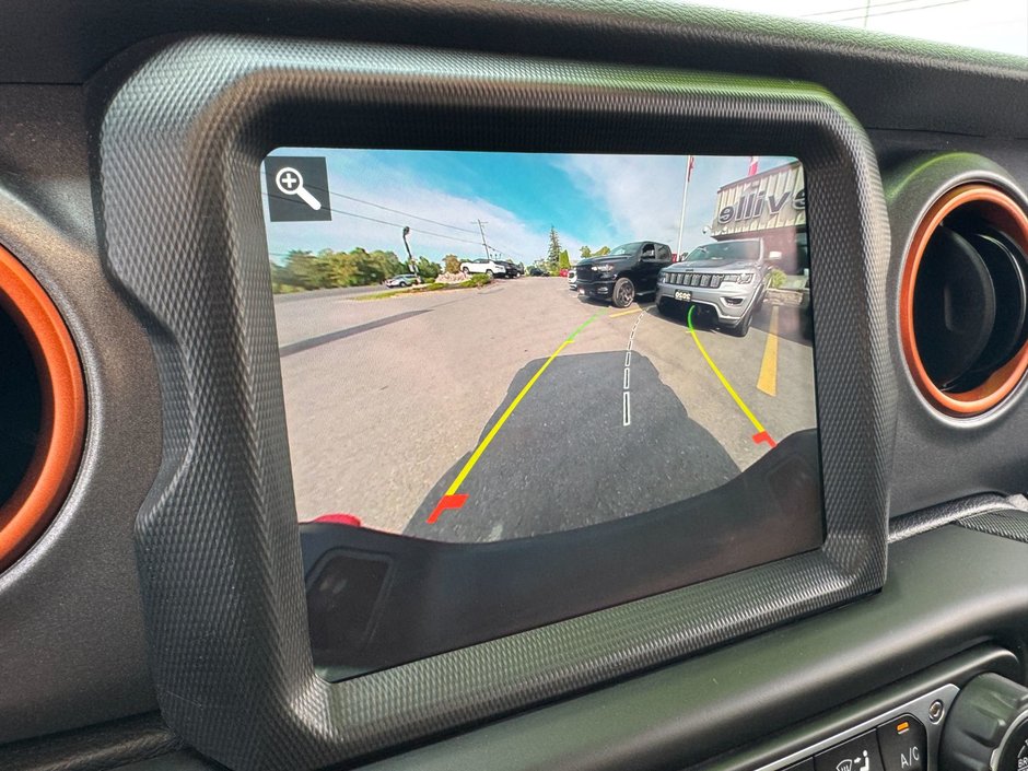 2023 Jeep Gladiator Mojave Mojave / Hardtop / Heated Seats