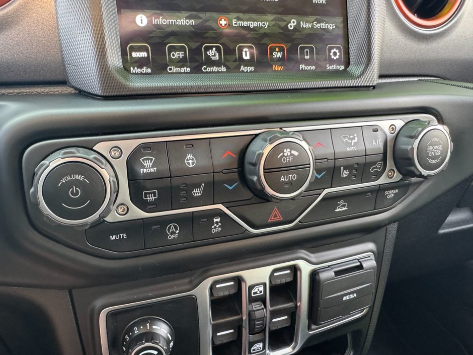 2023 Jeep Gladiator Mojave Mojave / Hardtop / Heated Seats