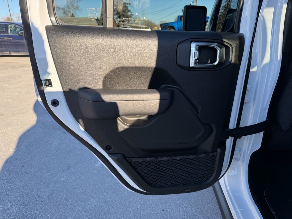2025 Jeep Gladiator WILLYS In-Stock - TARIFF PROTECTED PRICING!