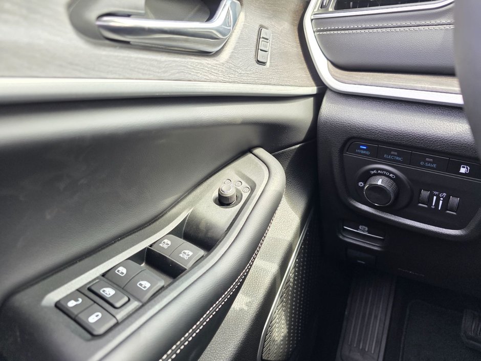 2025 Jeep Grand Cherokee 4xe 4XE