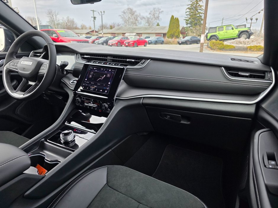 2025 Jeep Grand Cherokee L ALTITUDE In-Stock - TARIFF PROTECTED PRICING!