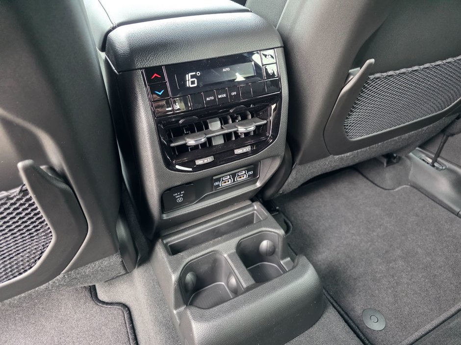 2025 Jeep Grand Cherokee L ALTITUDE In-Stock - TARIFF PROTECTED PRICING!