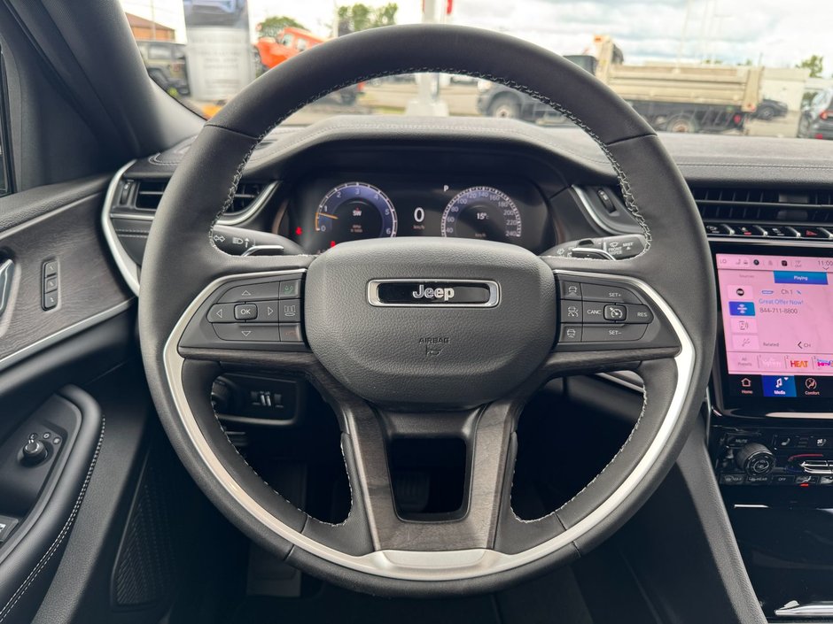 Jeep Grand Cherokee L LIMITED 2025