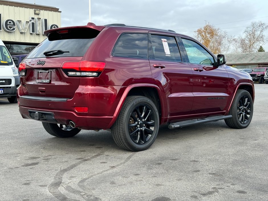 2020 Jeep Grand Cherokee Altitude-2